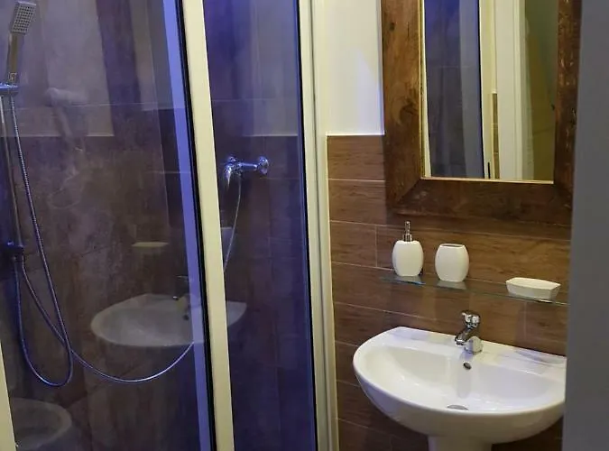 Szálloda Central 2*